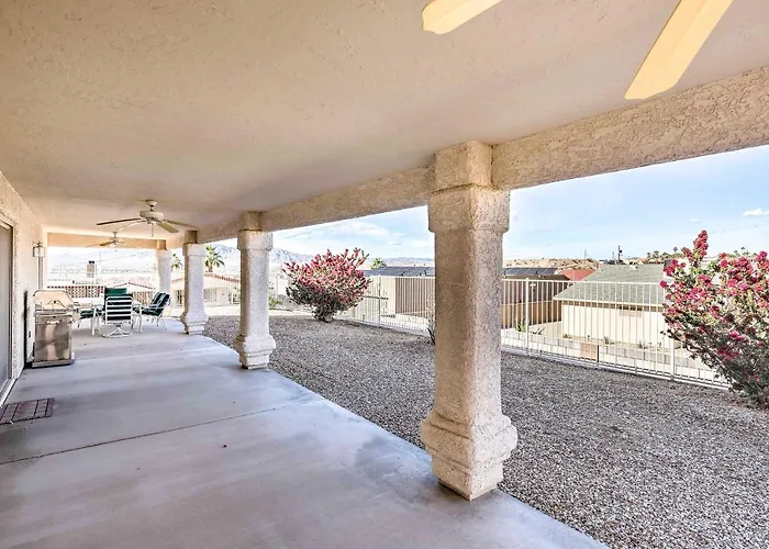 Cozy Havasu House W/ Views - 1 Mi To Water! * Lake Havasu City