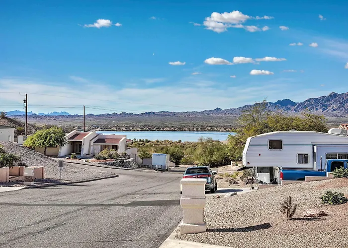 Cozy Havasu House W/ Views - 1 Mi To Water! Casa vacanze